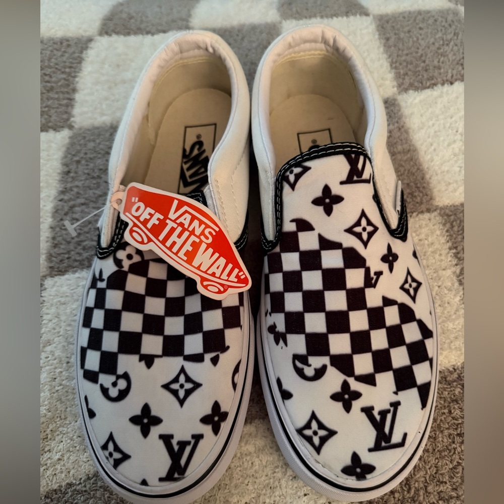 NWT Vans